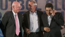 Ясни са номинираните за трофея "Йохан Кройф" за най-добър треньор за 2025 година