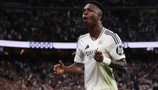 Винисиус искал 30 милиона чисто на сезон, за да преподпише с Кралете