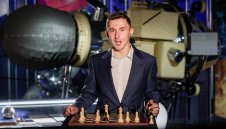 Карякин подкрепи войната в Украйна, наказаха го за 6 месеца