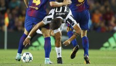 Барса ще спъва Ливърпул за обидения Дибала