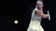 Возняки обърна Радванска в Истанбул