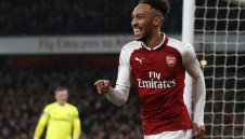 Не е шега! Бащата на Обамеянг вече ще му бъде треньор в националния тим