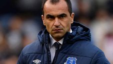 Мартинес: Не продаваме Стоунс. Точка.