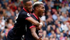 Териерите нагризаха здраво Палас в дебюта си във Висшата лига