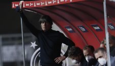 В Германия искат главата на Йоги