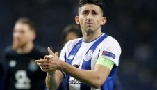 Реал (Мадрид) се прицели в мексиканския капитан на Порто