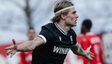 Битката за титлата остава завързана до краен предел, ето какво предстои 