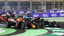 От Ред Бул: Макс е твърд, но честен и иска да е шампион на пистата