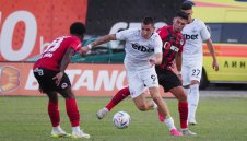 Атомно нападение: Ботев Пловдив уреди нов голаджия