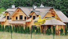 Левандовски отиде за хляб с хеликоптер