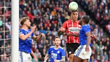 Лестър шокира ПСВ и е на исторически полуфинал