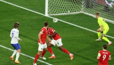 Голямо треперене за Петлите! Автогол осигури 1:0 над Австрия