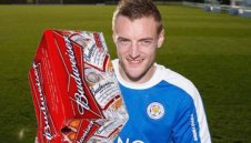 "Лисиците" разливат безплатна бира