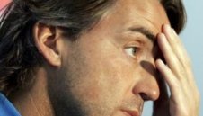 Манчини: Наваро е страхливец