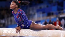 Ментални проблеми: Голямата Байлс се отказа от многобоя