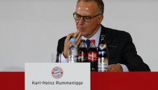 Румениге: Тухел ни отсвири заради ПСЖ