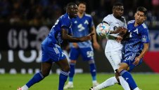 Ас на Левски по спешност в болница