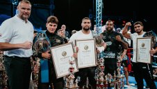  SENSHI 23 отличи Чавес, Сампери и Азузи със специални награди + СНИМКИ