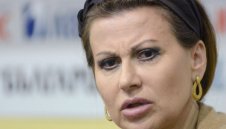 СКАНДАЛ: Илиана Раева изригна срещу клюките: Лъжци Безбожни!