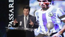 Единственият аржентинец с 2 световни титли не помни кой е