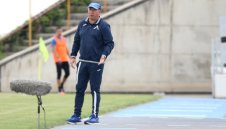 Мъри Стоилов критикува играчите на Левски въпреки победата