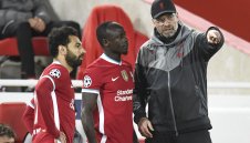 Дузпи за Юнайтед? Лицемерът Клоп да види своите "гмуркачи"