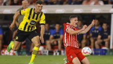 Дортмунд задържа ключов играч