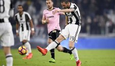 Юве глоби Бонучи заради скандала с Алегри