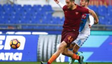 Зенит "позлатява" Манолас, двете страни си стиснаха ръцете