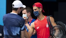 Мъри: Джокович трябва да играе на големите турнири