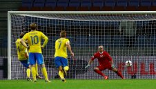 Швеция си го изкара на Беларус, смаза противникa с 4:0 като гост
