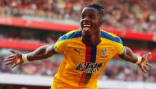 Звездата на Палас иска да напусне