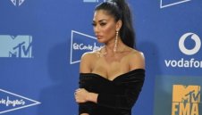 Бивша на Гришо пръска сексапил и класа + СНИМКИ