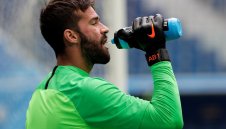 Челси към Реал: Даваме ви Куртоа, оставете ни Алисон