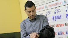 Левски не може да си намери треньор, Сашо Томаш отряза "сините"