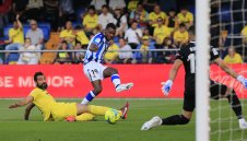 Нюкасъл готви оферта за Исак      