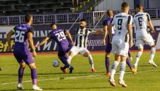 Локо Пловдив продължава успешната си серия след 1:0 над 10 от Етър
