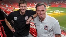 Сблъсък на звезди в прощалния мач на Стиви Джи + ВИДЕО