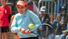 Вики Томова вече е в Топ 80 на света