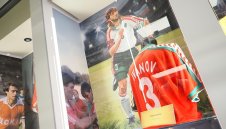 Специална изложба в Зала на славата "Христо Стоичков" отбелязва 60 години от рождението на Трифон Иванов