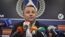 Голям проблем за Левски! Не може да се разбере с ненужните играчи