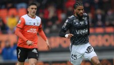 Сензацията в Лига 1 с нова победа