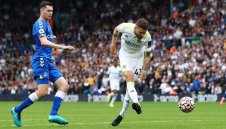 Лийдс не се даде на Евертън и стигна до 2:2 у дома