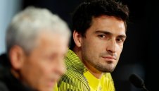 Фавре за Хумелс: Много надценен защитник!