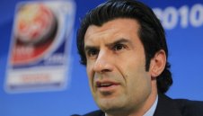 Луиш Фиго оплю Сеп Блатер