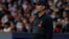 Клоп преди дербито: Юнайтед продължава да получава много дузпи