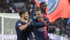 ПСЖ си върна върха след бой над слабаци
