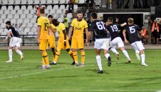 Тотнъм трепери от Локо Пловдив