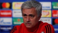 Юнайтед е някъде между Порто и Интер