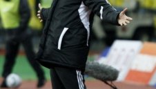 Георги Пеев уволни Рууд Гулит